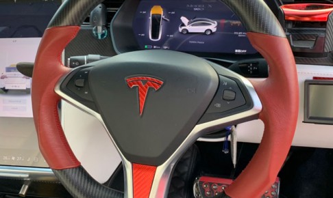 Tesla (テスラ) モデルS・X／専用ステアリング／ハンドル